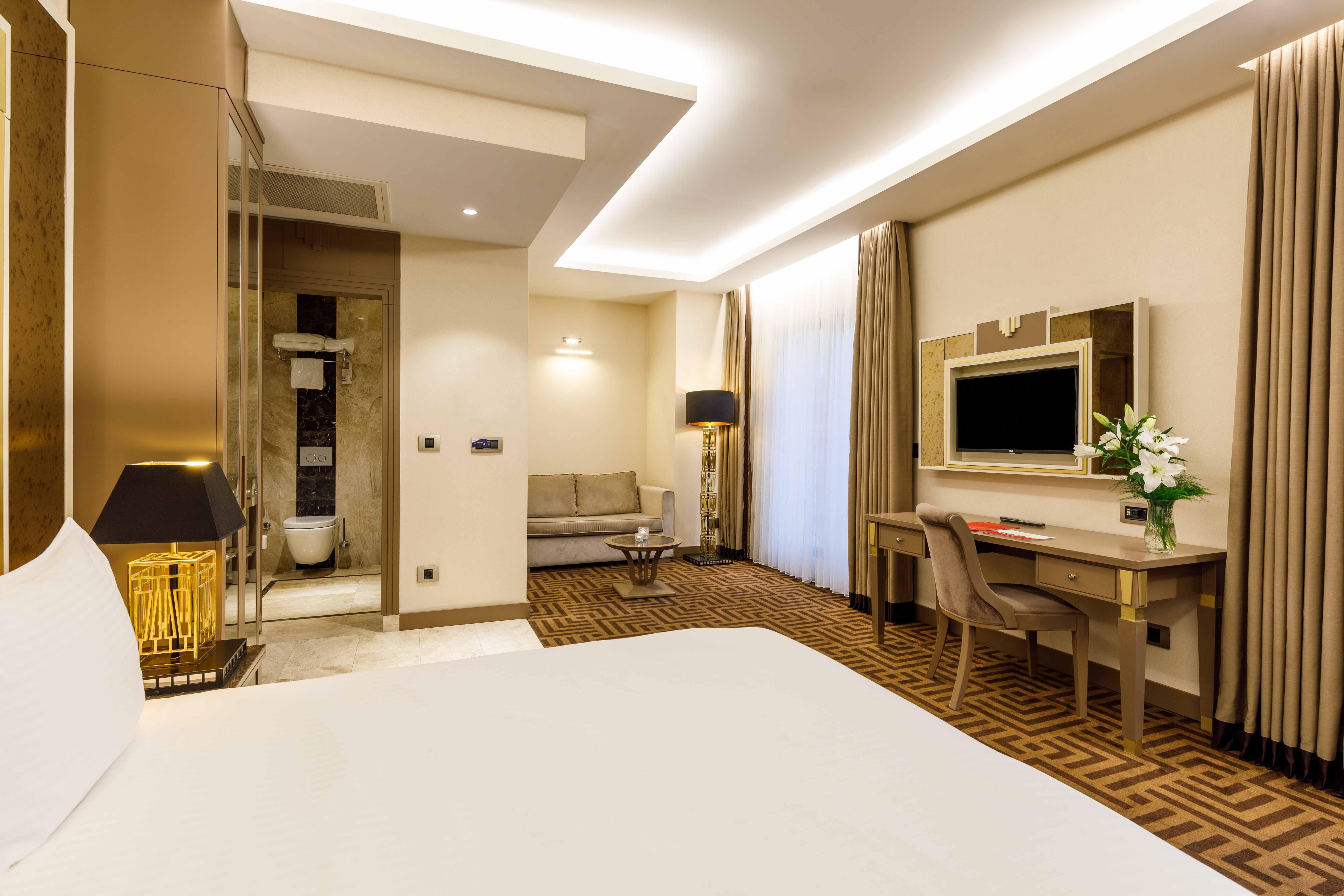 Ramada By Wyndham Istanbul Golden Horn — Photos 3